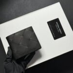 【ボッテガヴェネタ】黒カセット 二つ折り 財布☆超人気☆ - 画像 (2)