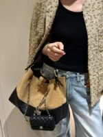 【シャネル】★秋冬のコーデに大活躍★HOBO バッグ★25A限定 - 画像 (2)