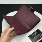 【シャネル】  2つ折り財布 キャビアスキン レザー ゴールド金具 財布A48667 - 画像 (10)
