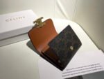 【セリーヌ】大人気 三折財布どんなシーンでも大活躍 実用性抜群の一品！ - 画像 (6)