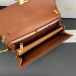 【セリーヌ】25SSのマストアイテム！スタイルを格上げ - 画像 (4)