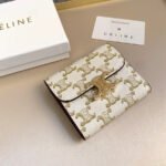 【セリーヌ】大人気 極上レザー仕立て クラシックで上品な選択 - 画像 (3)