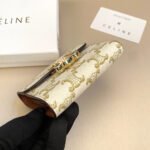 【セリーヌ】大人気 極上レザー仕立て クラシックで上品な選択 - 画像 (7)