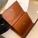 【セリーヌ】大人気 極上レザー仕立て クラシックで上品な選択 - 画像 (4)