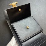 【セリーヌ】大人気スモール フラップ トリオンフ 三折り財布 - 画像 (8)