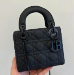 【ディオール】入手困難★マットブラックが超かっこいい★ミニバッグ - 画像 (7)
