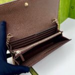 【グッチ】 洗練されたデザイン！超薄型短財布 春夏トレンド必須 - 画像 (7)