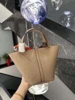 【エルメス】入手困難なピコタンロックPM18＋内袋＋ポニーペンダント＋スカーフ - 画像 (19)