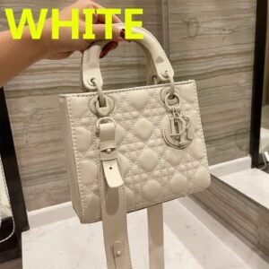 WHITE-写真と同じ