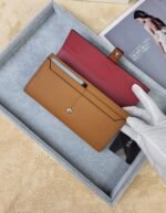 【ロエベ】ロングウォレット 5色展開 どんなシーンも完璧 - 画像 (3)