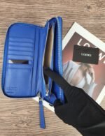 【ロエベ】ラグジュアリー長財布 上品な仕上がり 本日限定セール - 画像 (2)