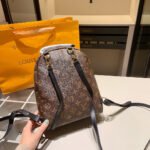 【ルイ・ヴィトン】☆モノグラムセット｜最新3点セットラムズウールスカーフと - 画像 (3)