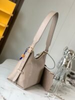 【ルイヴィトン】関税送料込み★Carryall PM｜選べる3色で個性を演出！ - 画像 (4)