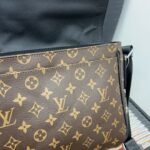 【ルイヴィトン】☆プリントフラップ｜クラシックでどんなスタイルにもぴったり♪即刻手に入れよう！ - 画像 (4)