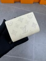 【ルイ・ヴィトン】大人気Cléaシリーズ 短財布 柔らかな牛革 - 画像 (14)