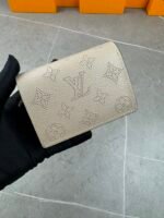 【ルイ・ヴィトン】大人気Cléaシリーズ 短財布 柔らかな牛革 - 画像 (4)