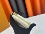 【ルイ・ヴィトン】長財布コンパクトで機能的なデザインが魅力！ - 画像 (6)