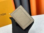 【ルイヴィトン】ミニ財布 小さな中に大きな収納力 即完売予感 - 画像 (2)