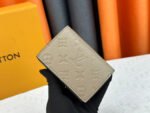 【ルイヴィトン】ミニ財布 小さな中に大きな収納力 即完売予感 - 画像 (9)
