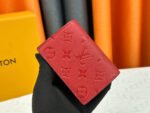 【ルイヴィトン】エンボス加工が美しい コンパクト財布 春の限定カラー - 画像 (9)