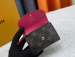 【ルイ・ヴィトン】4色展開の内側を持つ小型財布｜完璧なデイリーパートナー - 画像 (13)